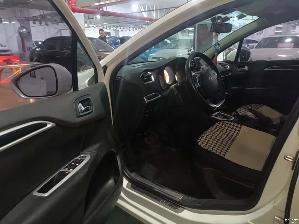 Citroen C4, 2015 16