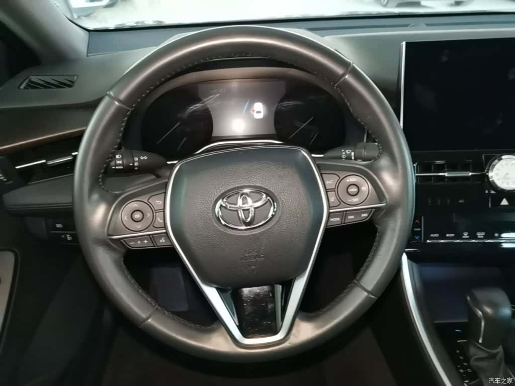 Toyota Avalon, 2023 11