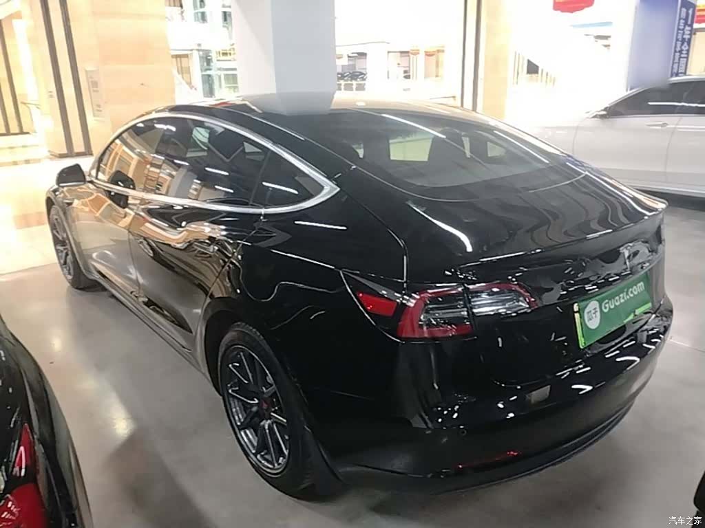 Tesla Model 3, 2021 23