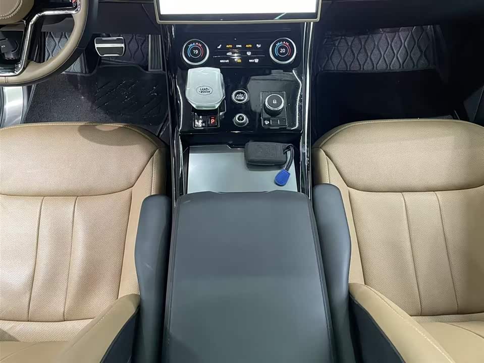 Land Rover Range Rover Sport Land Rover Range Rover Sport
