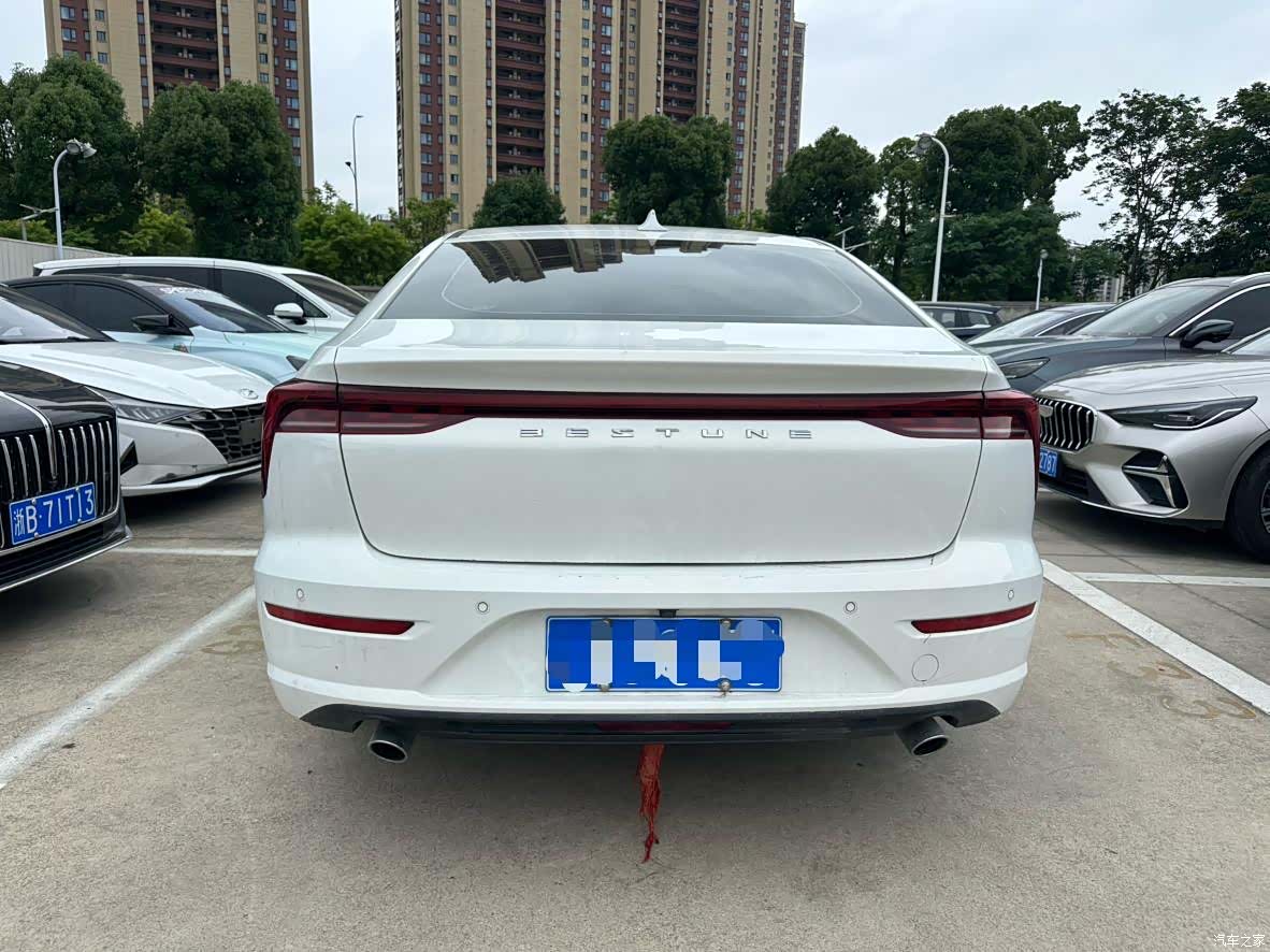 Bestune B70, 2022 10