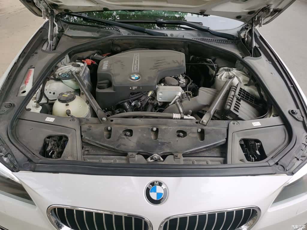 BMW 5 Series, 2017 16