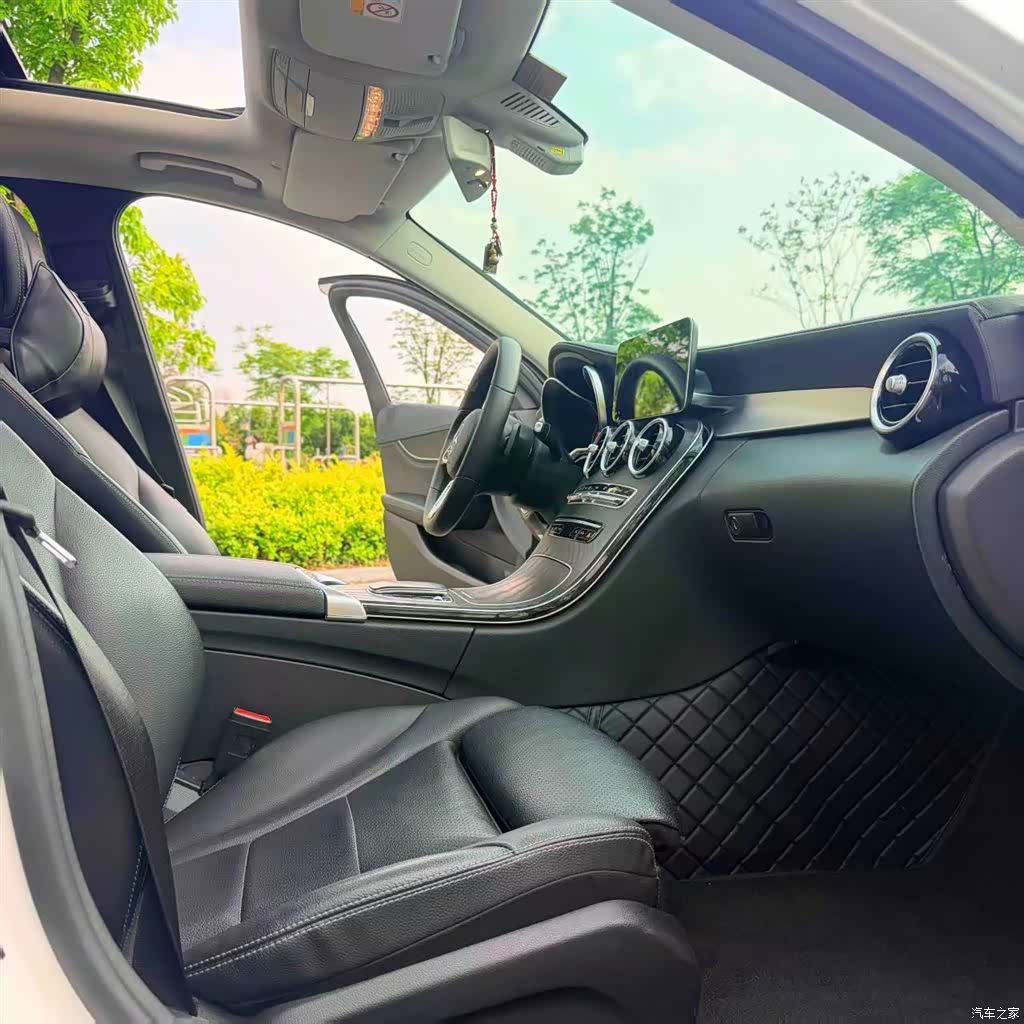Mercedes-Benz C-Class, 2018 все фото
