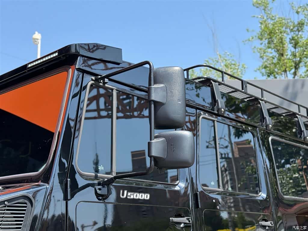WuNiMoKeU5000 SUV, 2016 30