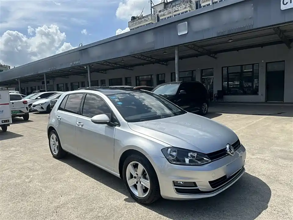 Volkswagen golf