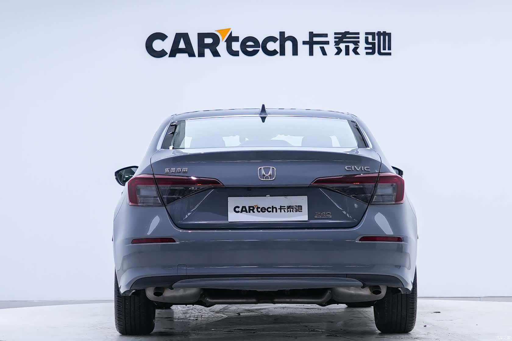 Honda Civic, 2025 3