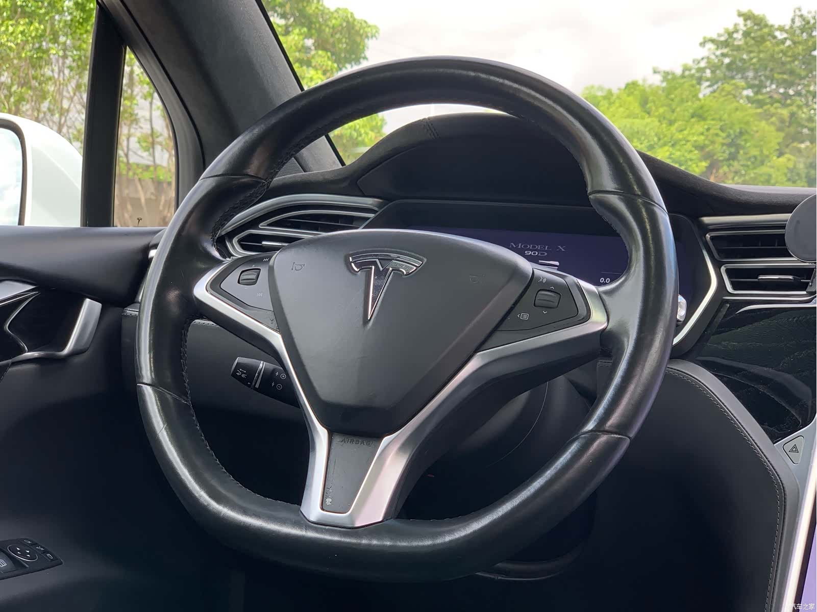 Tesla Model X, 2016 20