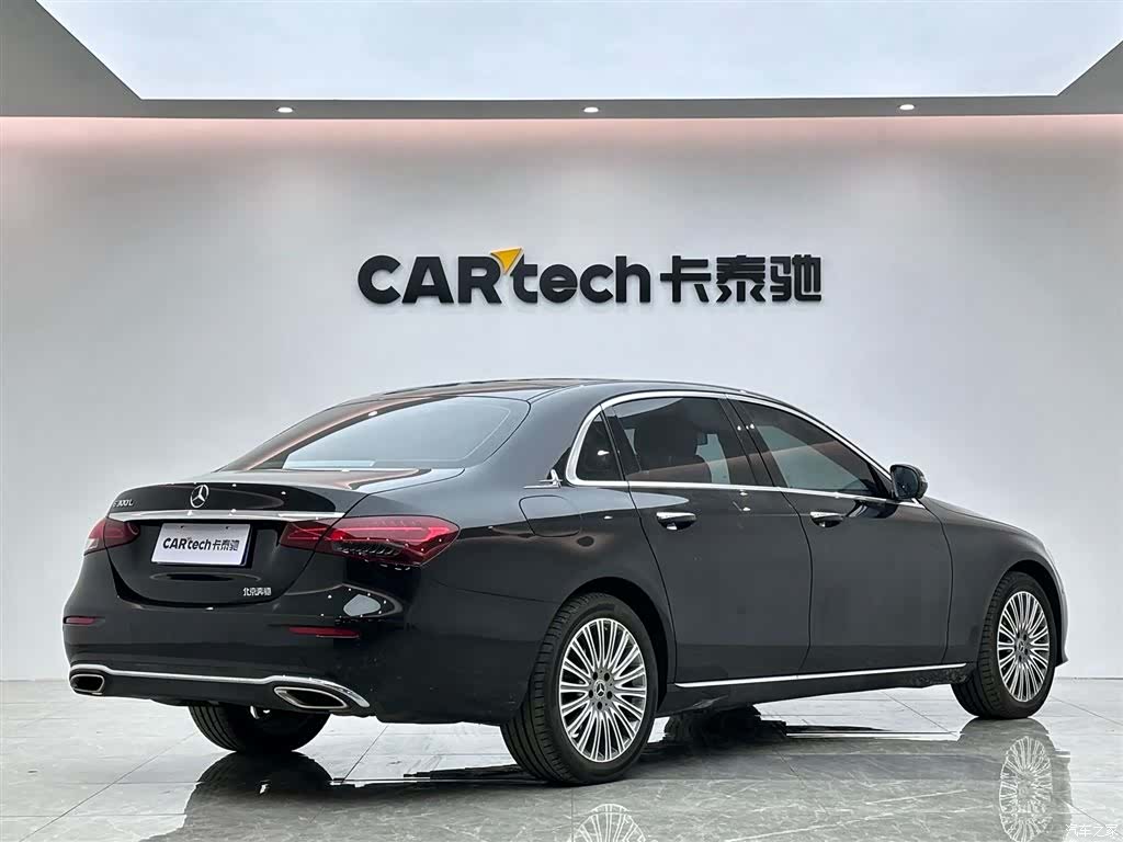 Mercedes-Benz E-Class, 2023 все фото