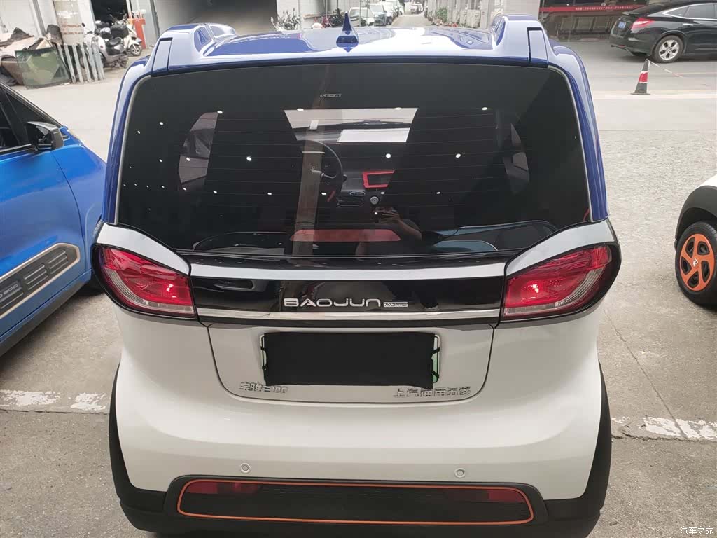 Wuling E100, 2020 4