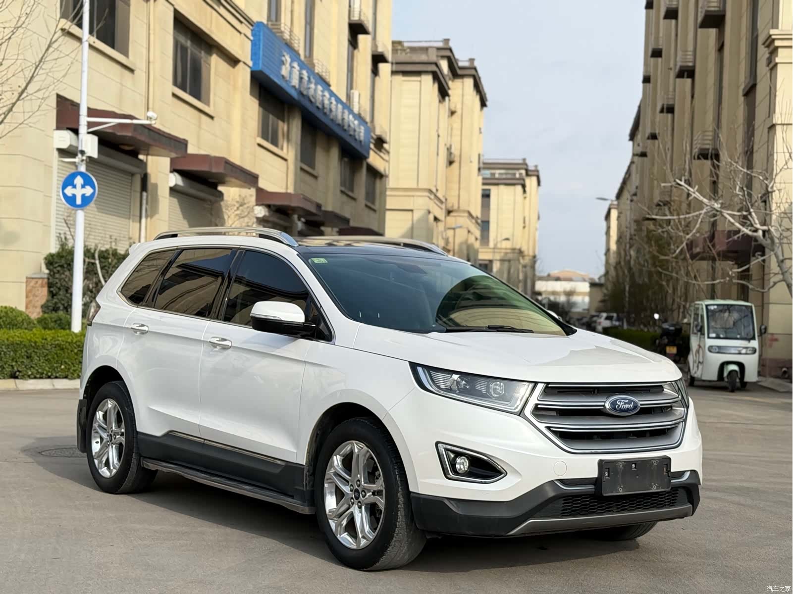 Ford Edge, 2015 3