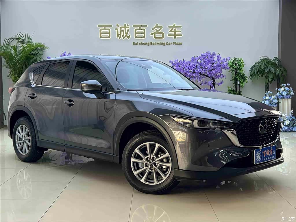 Mazda CX-5, 2025 4