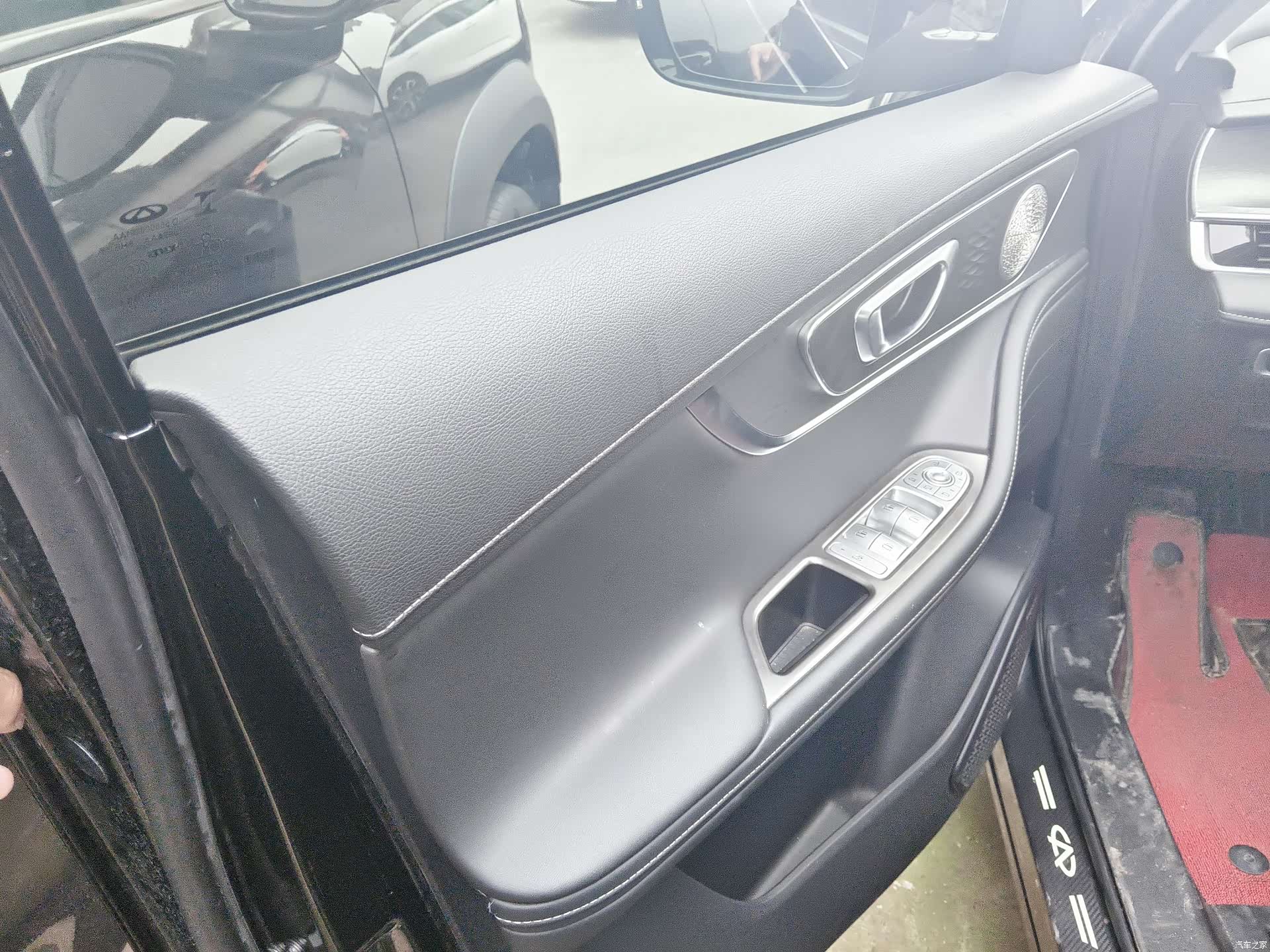 Chery Tiggo 8, 2023 10