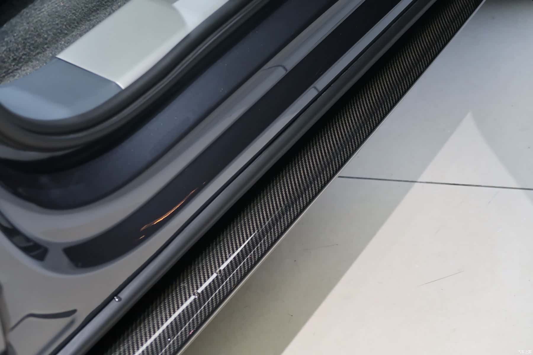 Bentley Bentayga, 2022 24