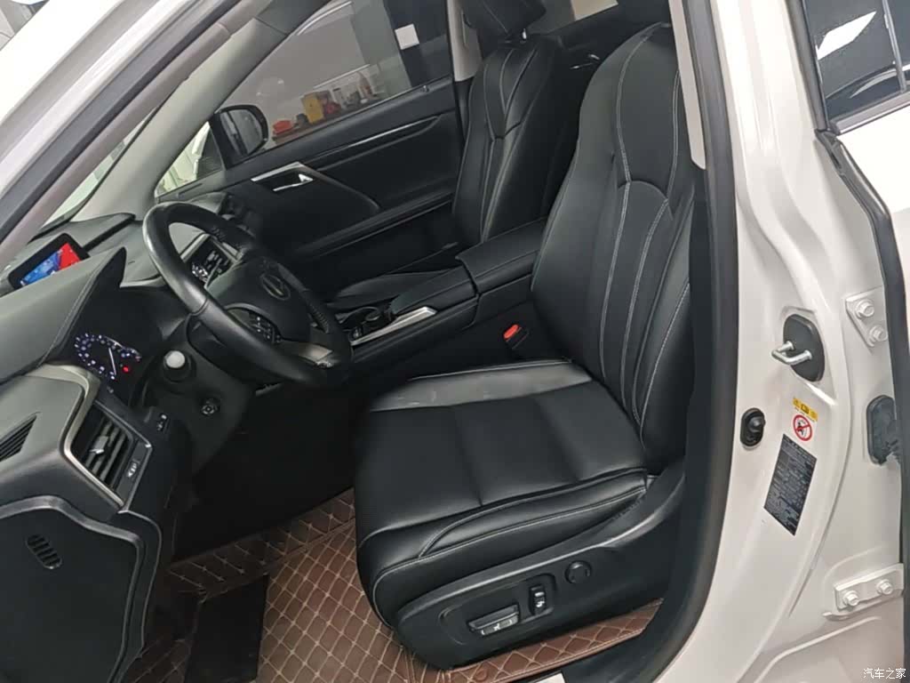 Lexus RX, 2018 15