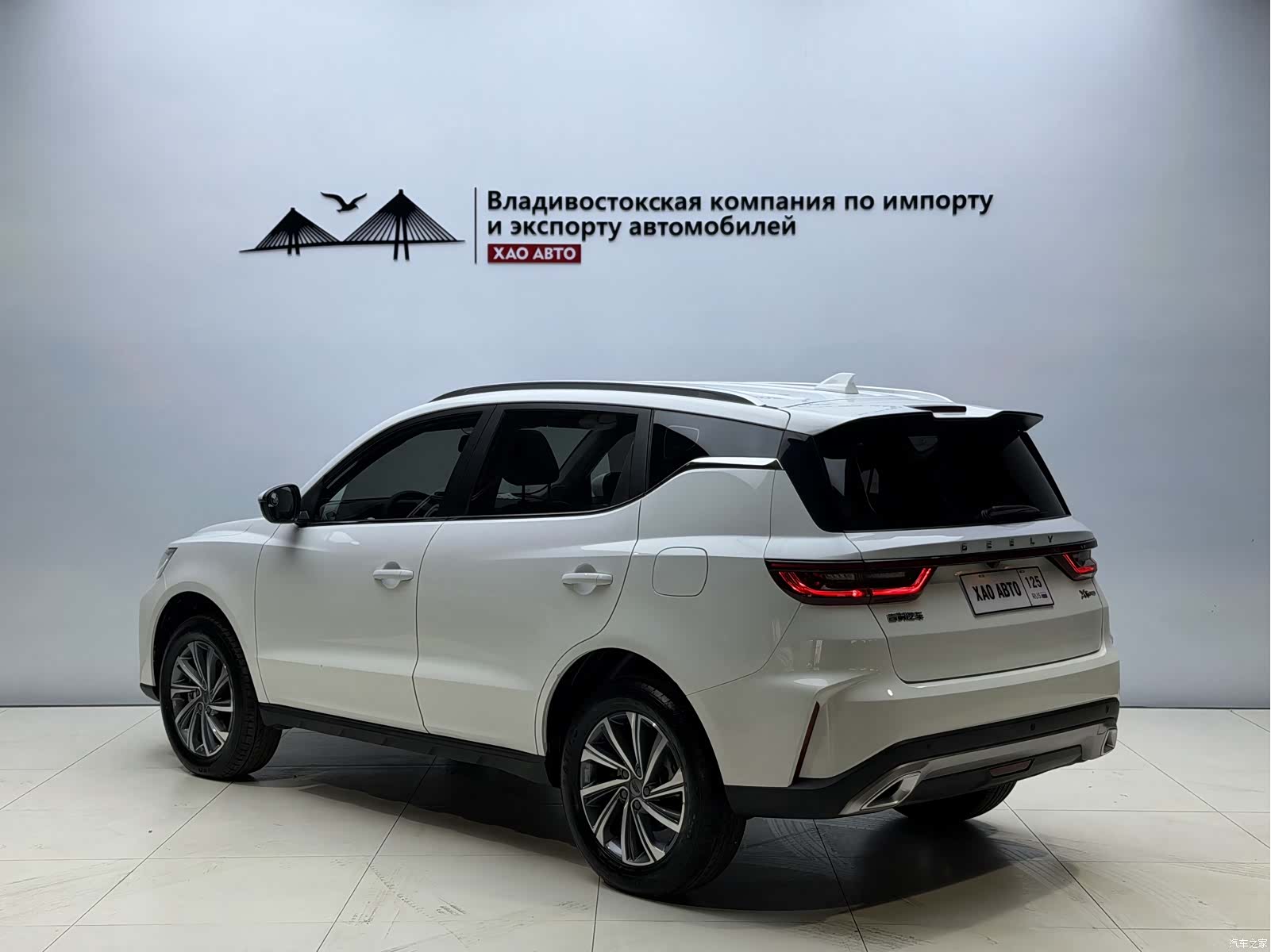 Geely X6, 2023 4