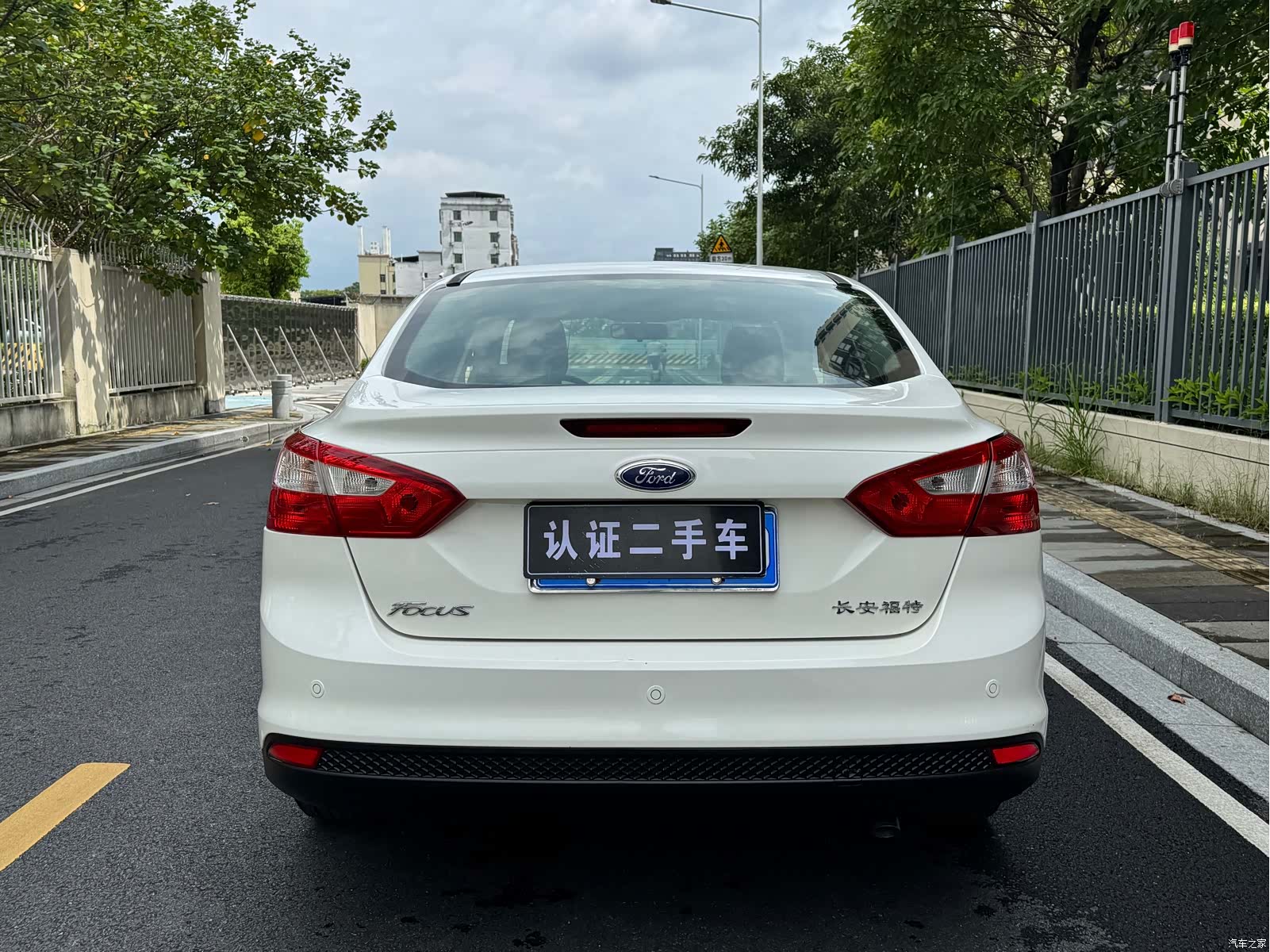 Ford Focus, 2014 4