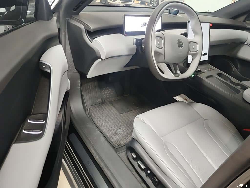 NIO ET5, 2025 12