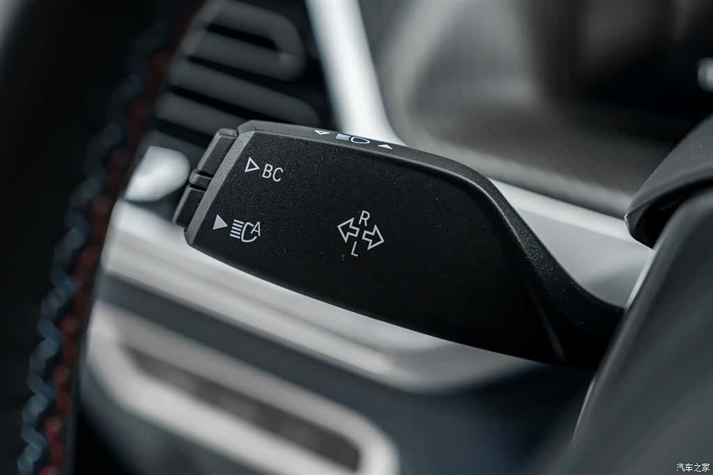 BMW XM, 2024 11