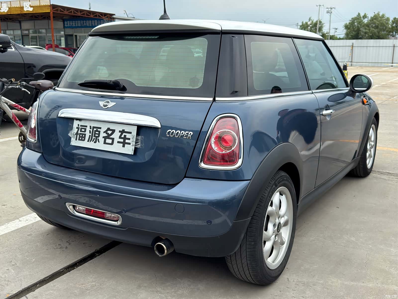 Mini Cooper, 2011 3