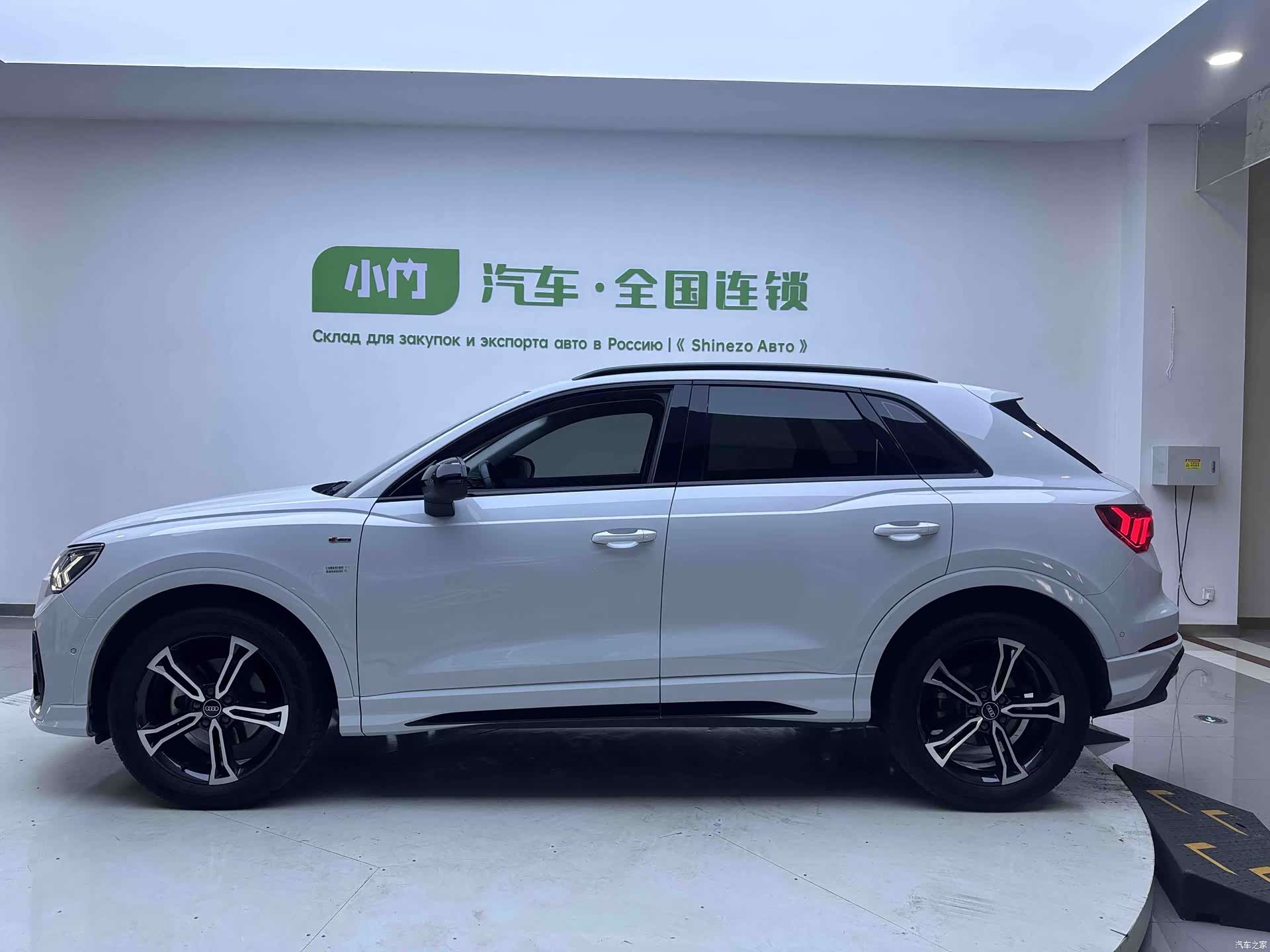 Audi Q3, 2023 9