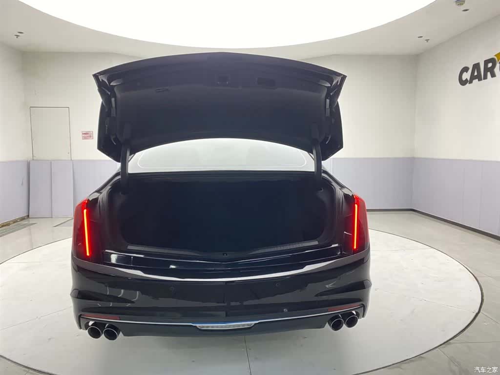 Cadillac CT6, 2023 29