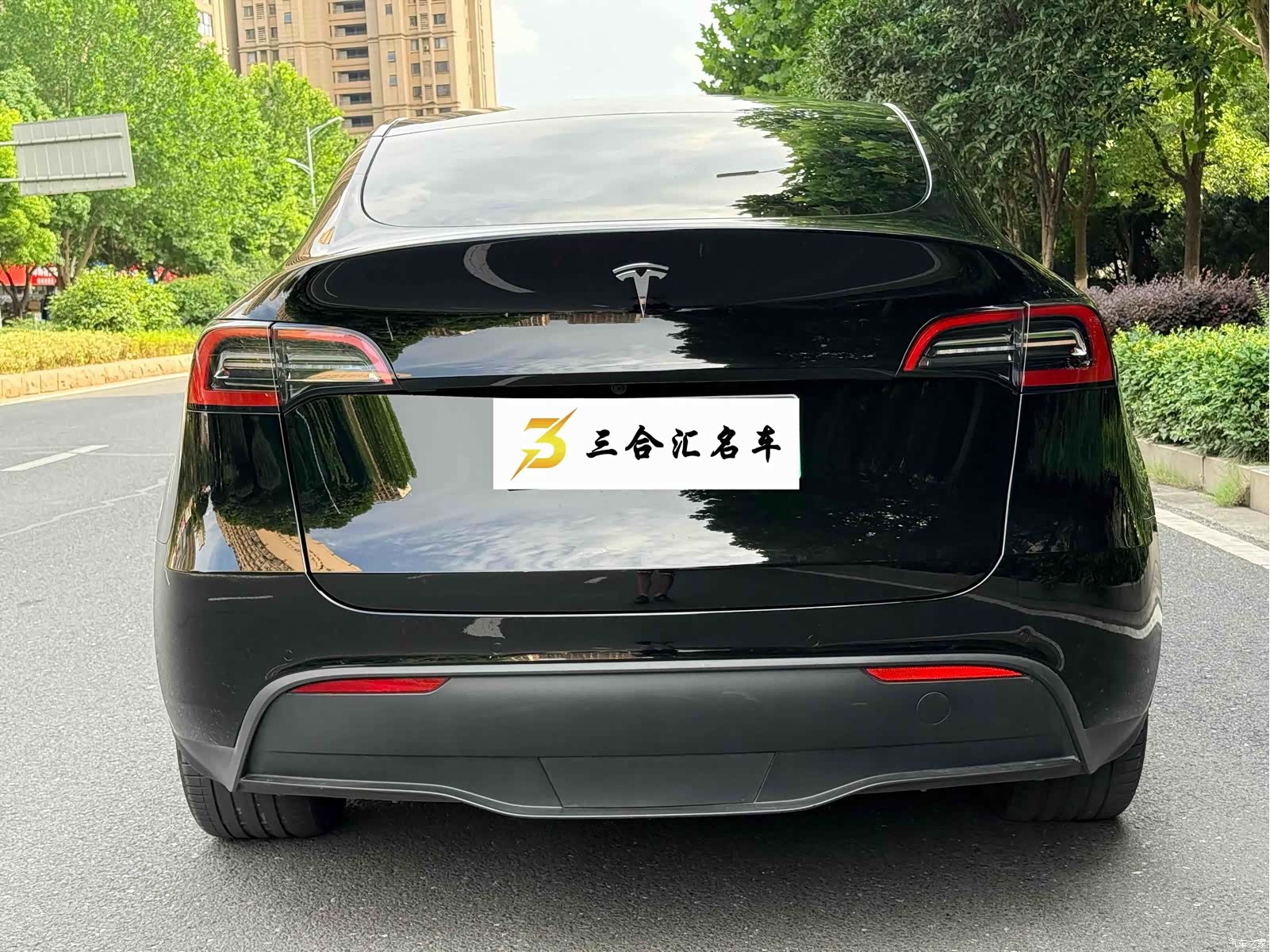 Tesla Model Y, 2023 9