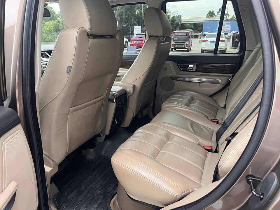 Land Rover Range Rover Sport Land Rover Range Rover Sport