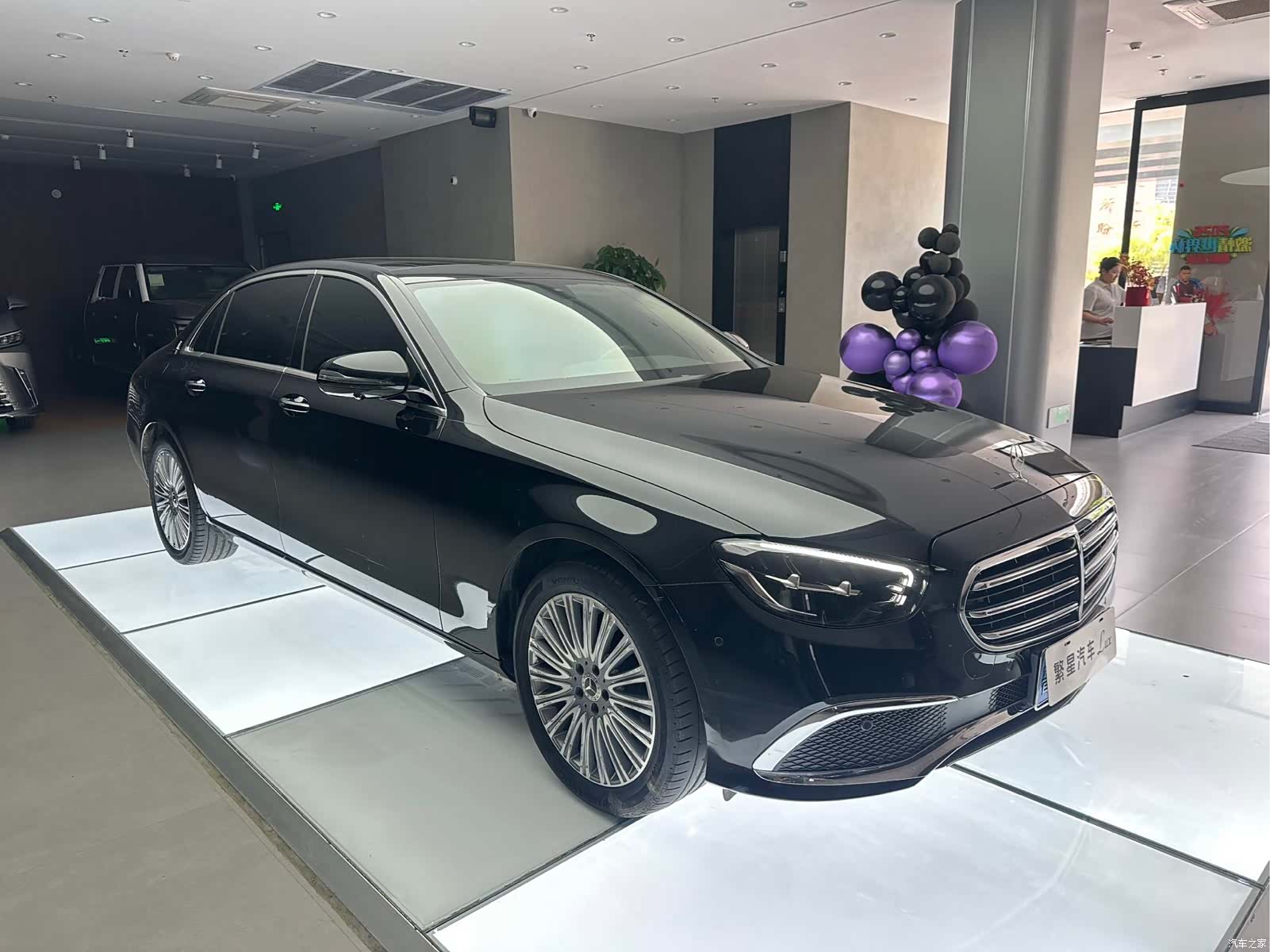 Mercedes-Benz E-Class, 2022 1
