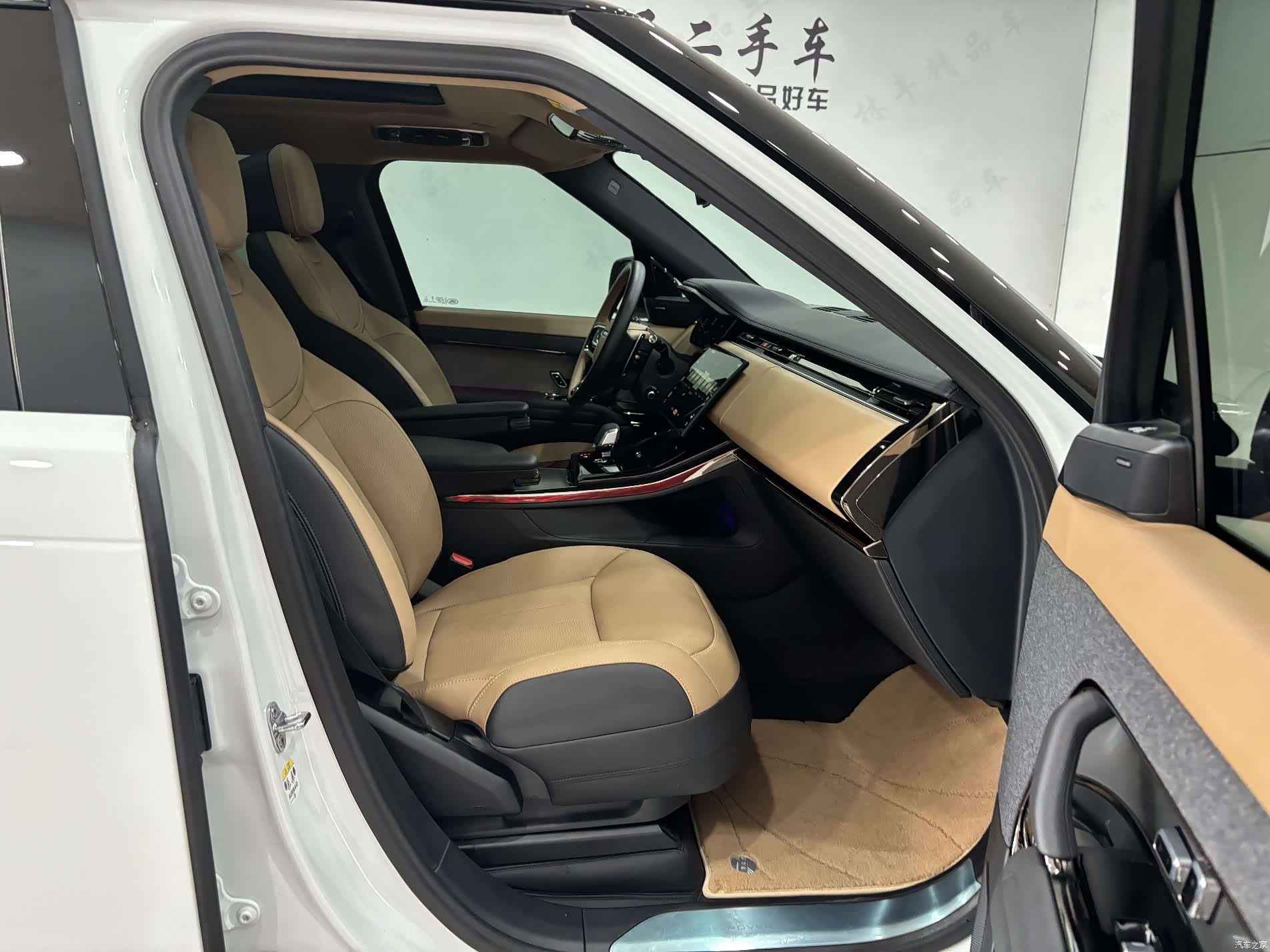 Land Rover Range Rover, 2024 25