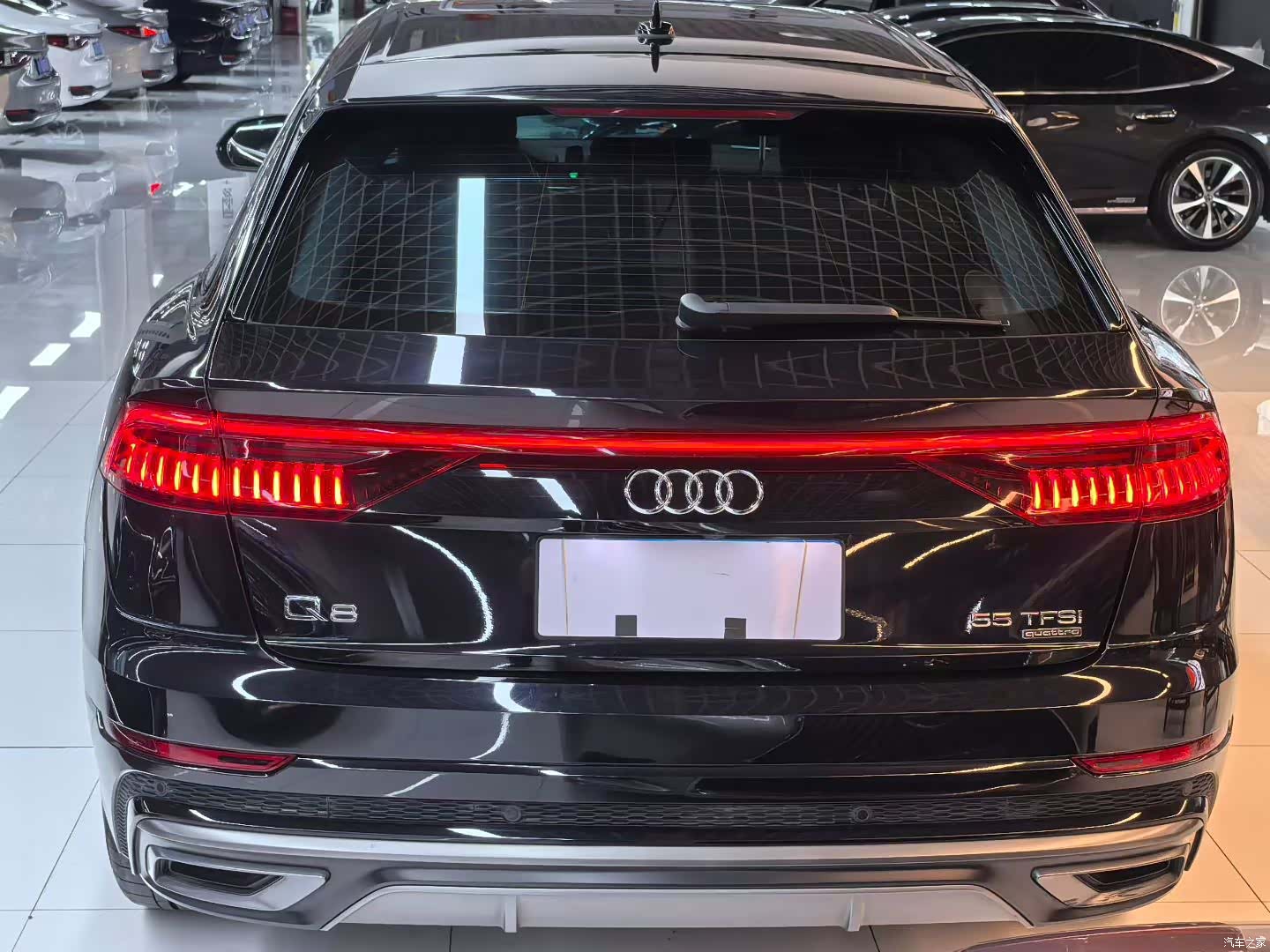 Audi Q8, 2021 все фото