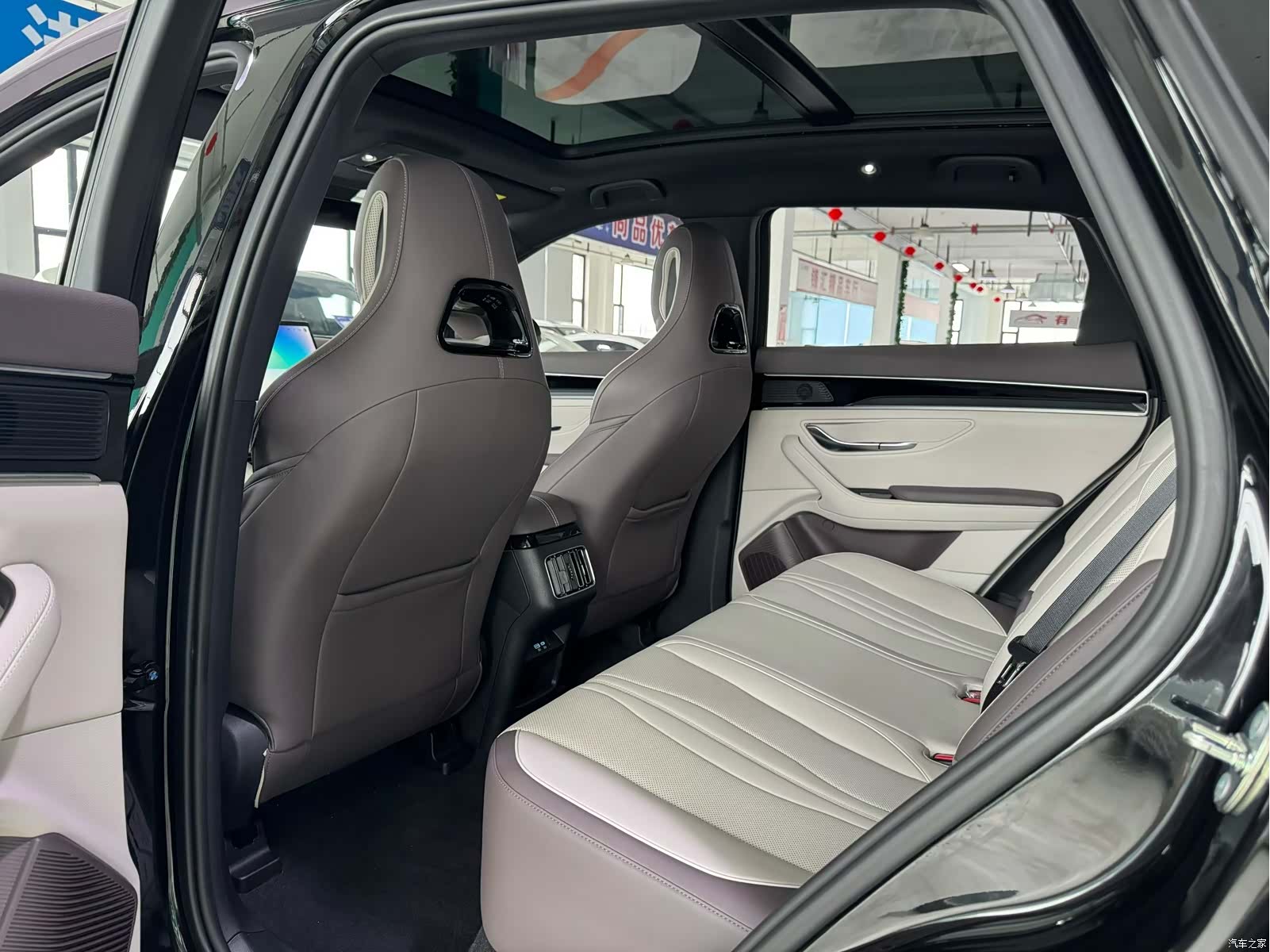 BYD Song, 2024 8