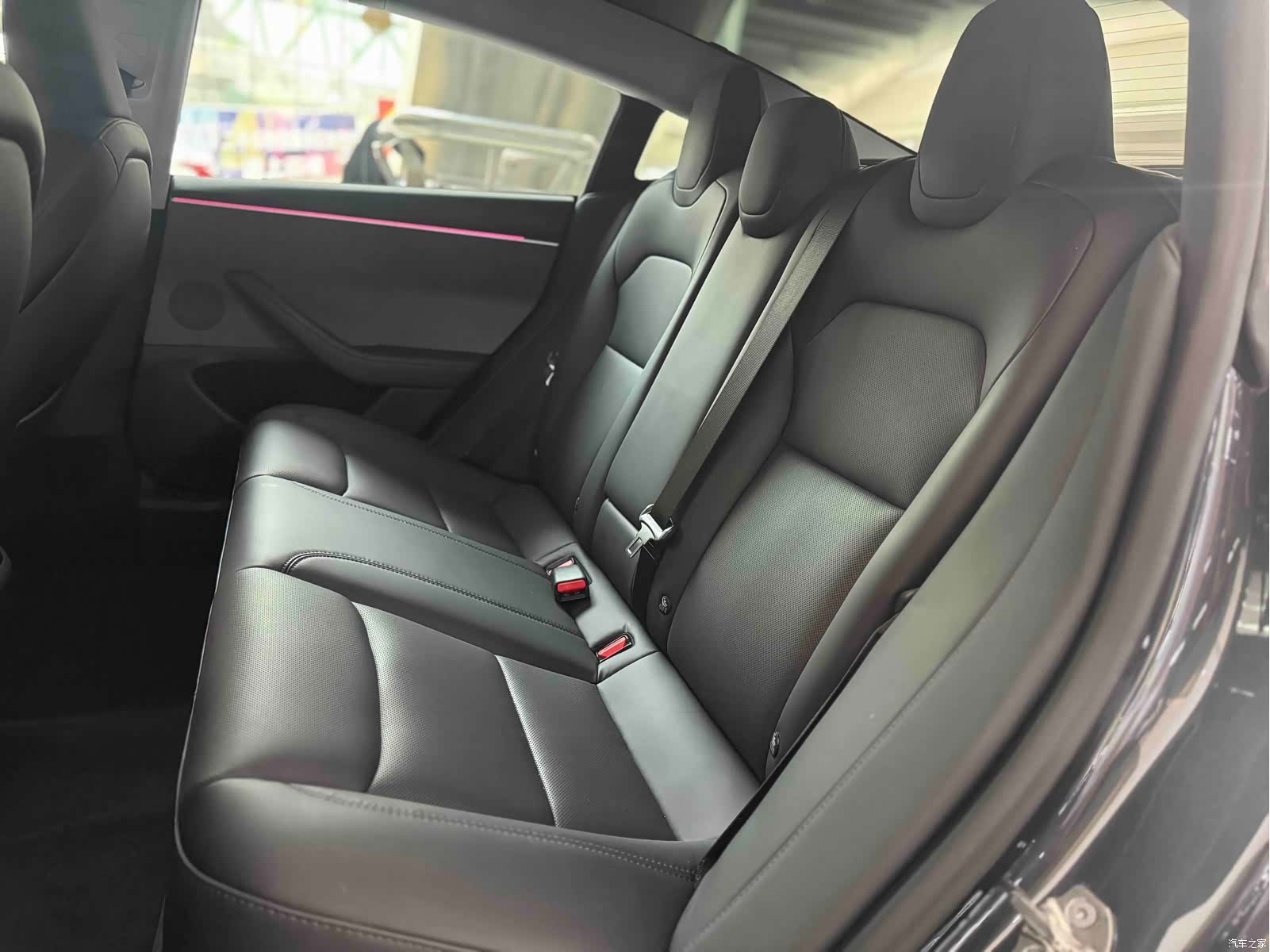 Tesla Model 3, 2024 6