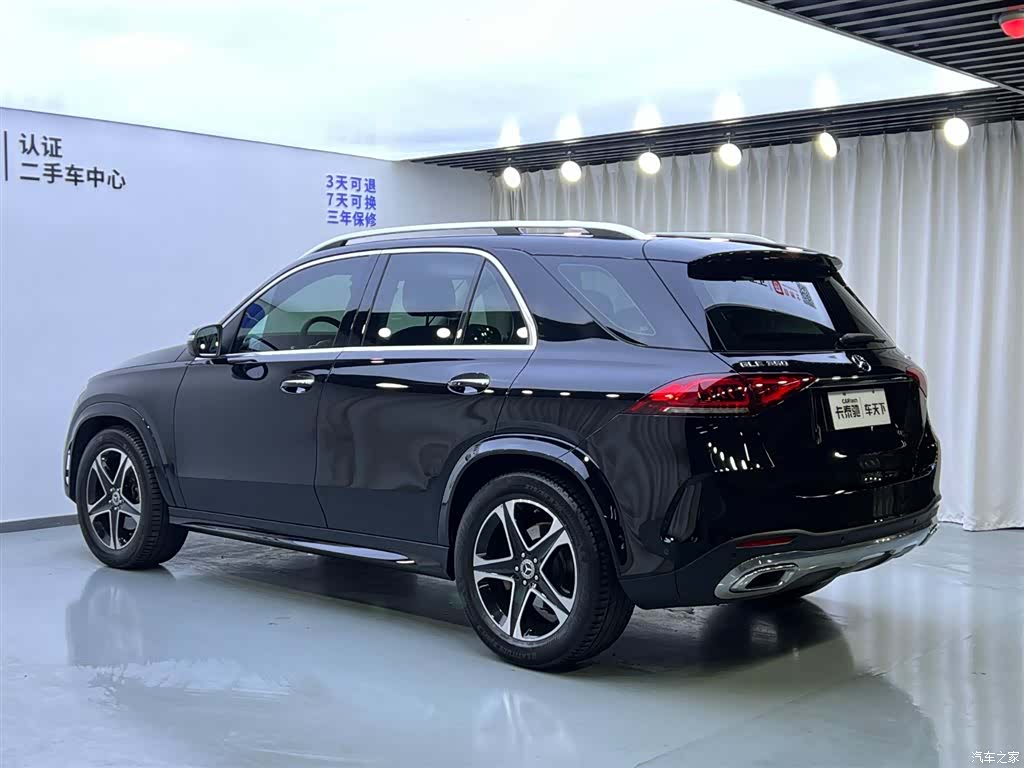 Mercedes-Benz GLE, 2023 все фото