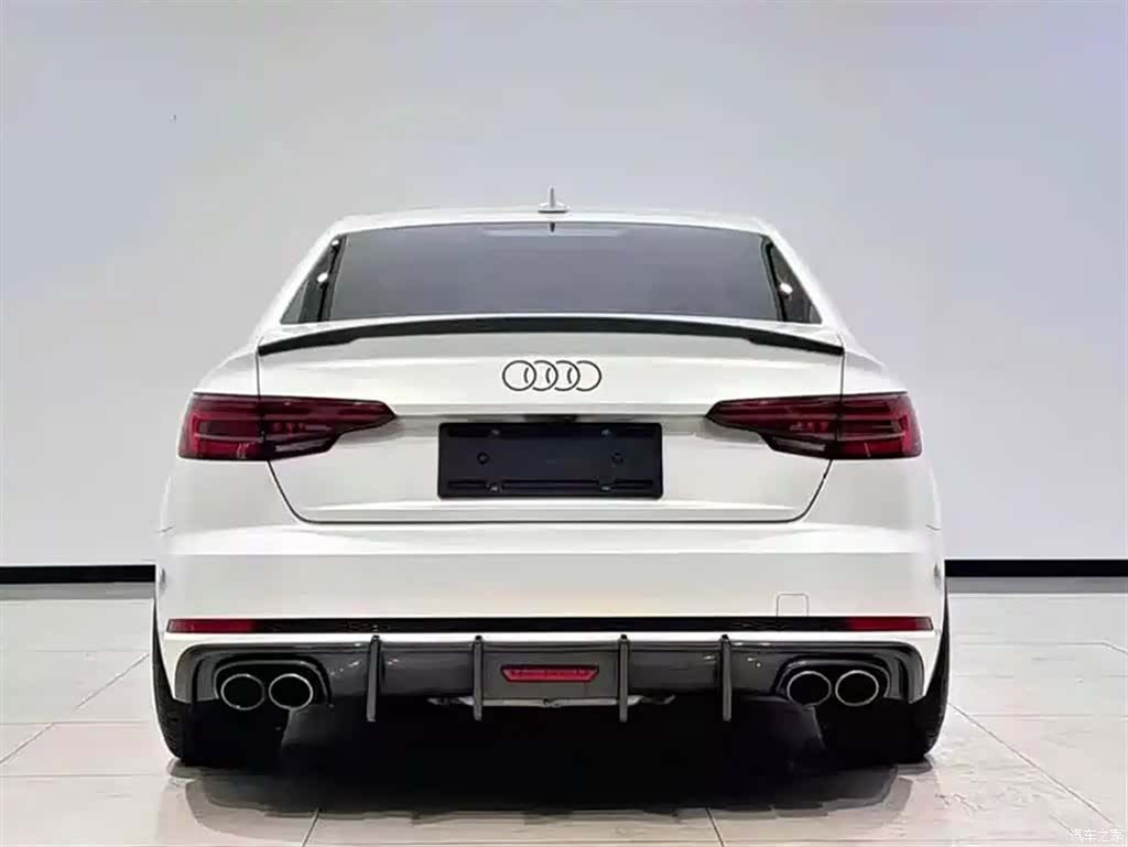Audi A4L, 2017 7