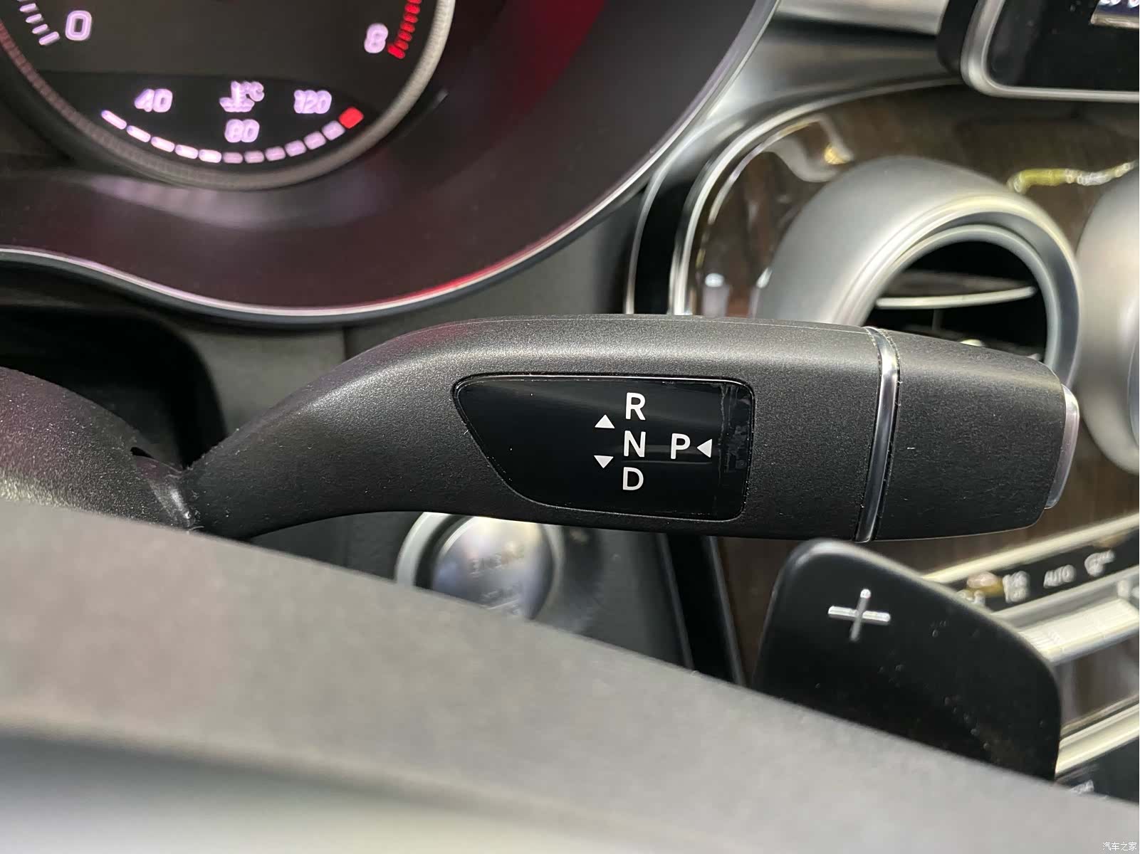 Mercedes-Benz GLC, 2018 26
