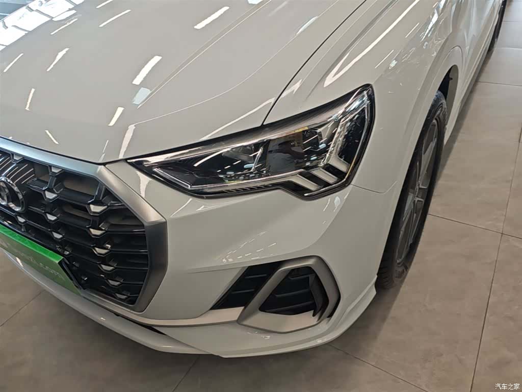 Audi Q3, 2026 24