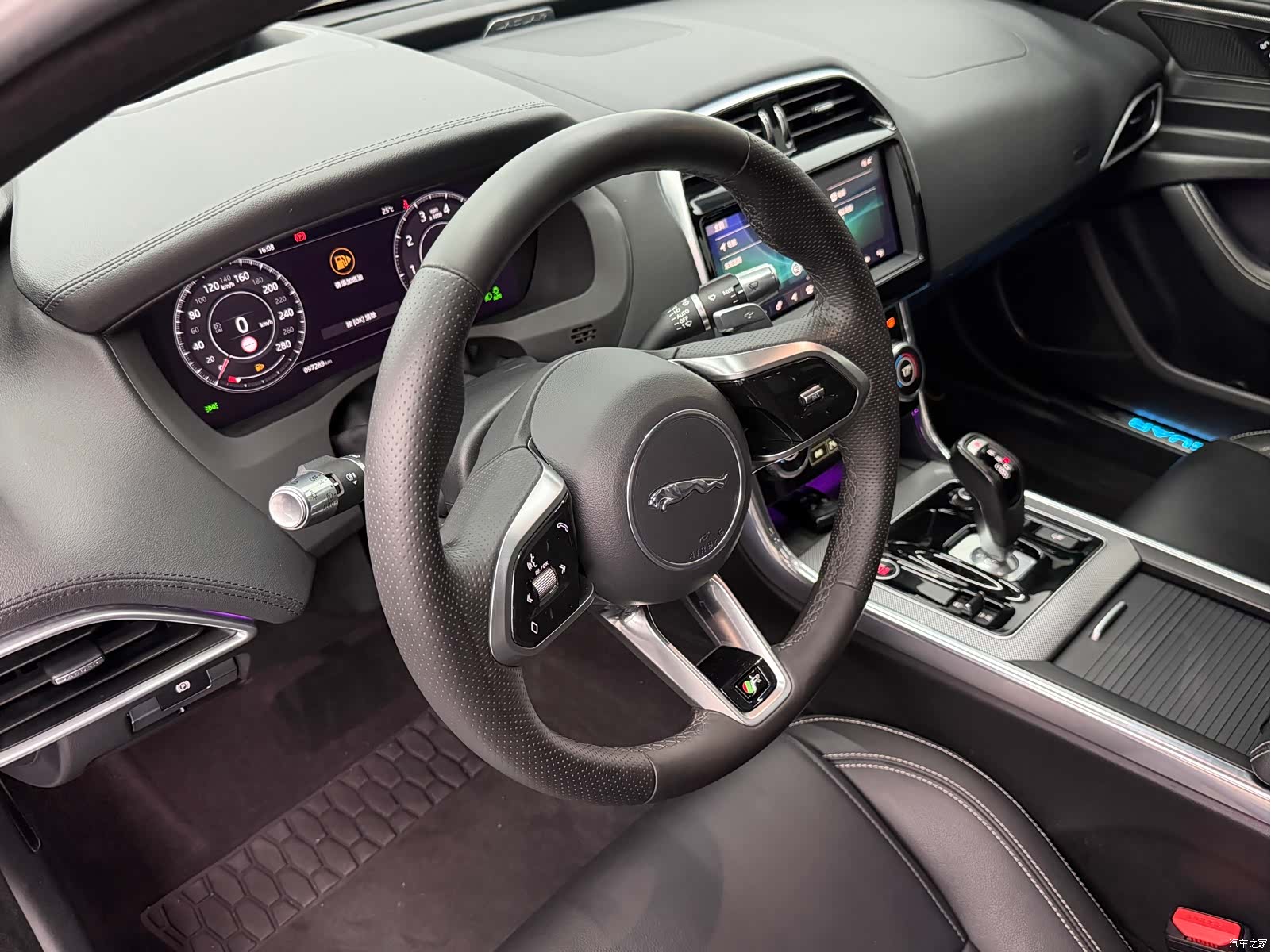 Land Rover XEL, 2021 все фото