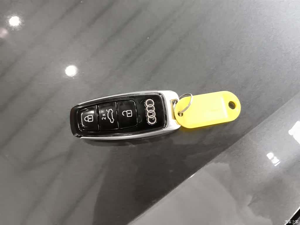 Audi A6L, 2022 9
