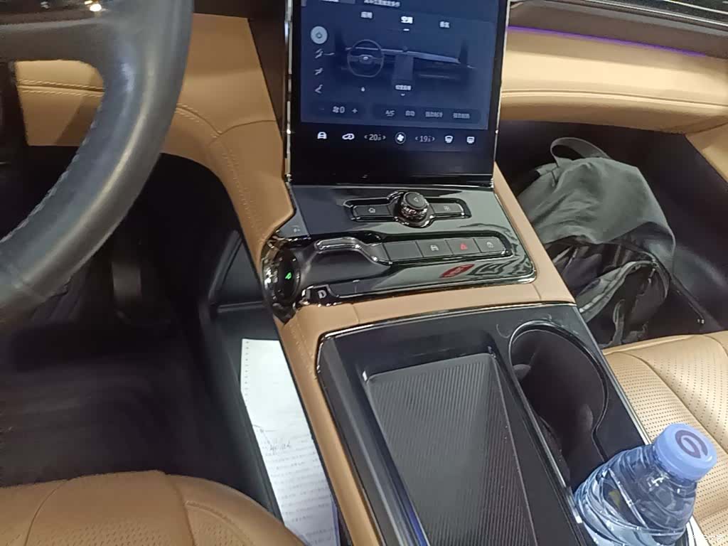NIO ES8, 2021 14