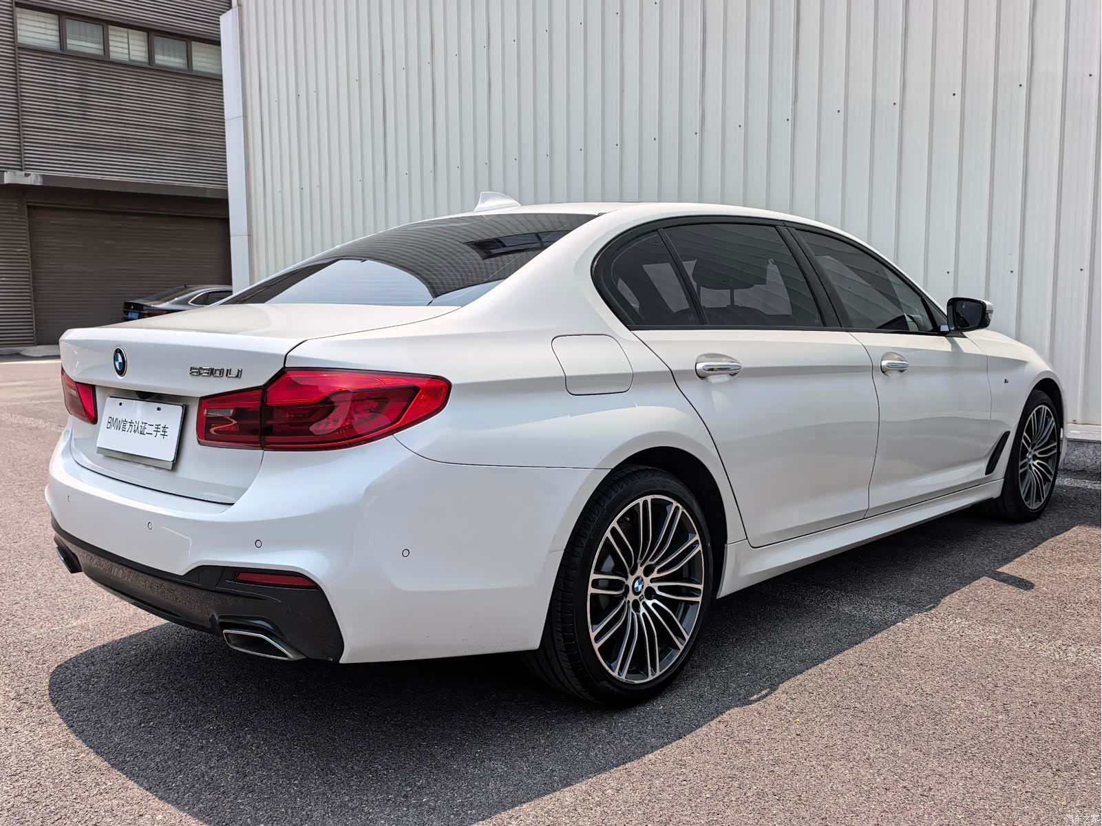 BMW 5 Series, 2018 9