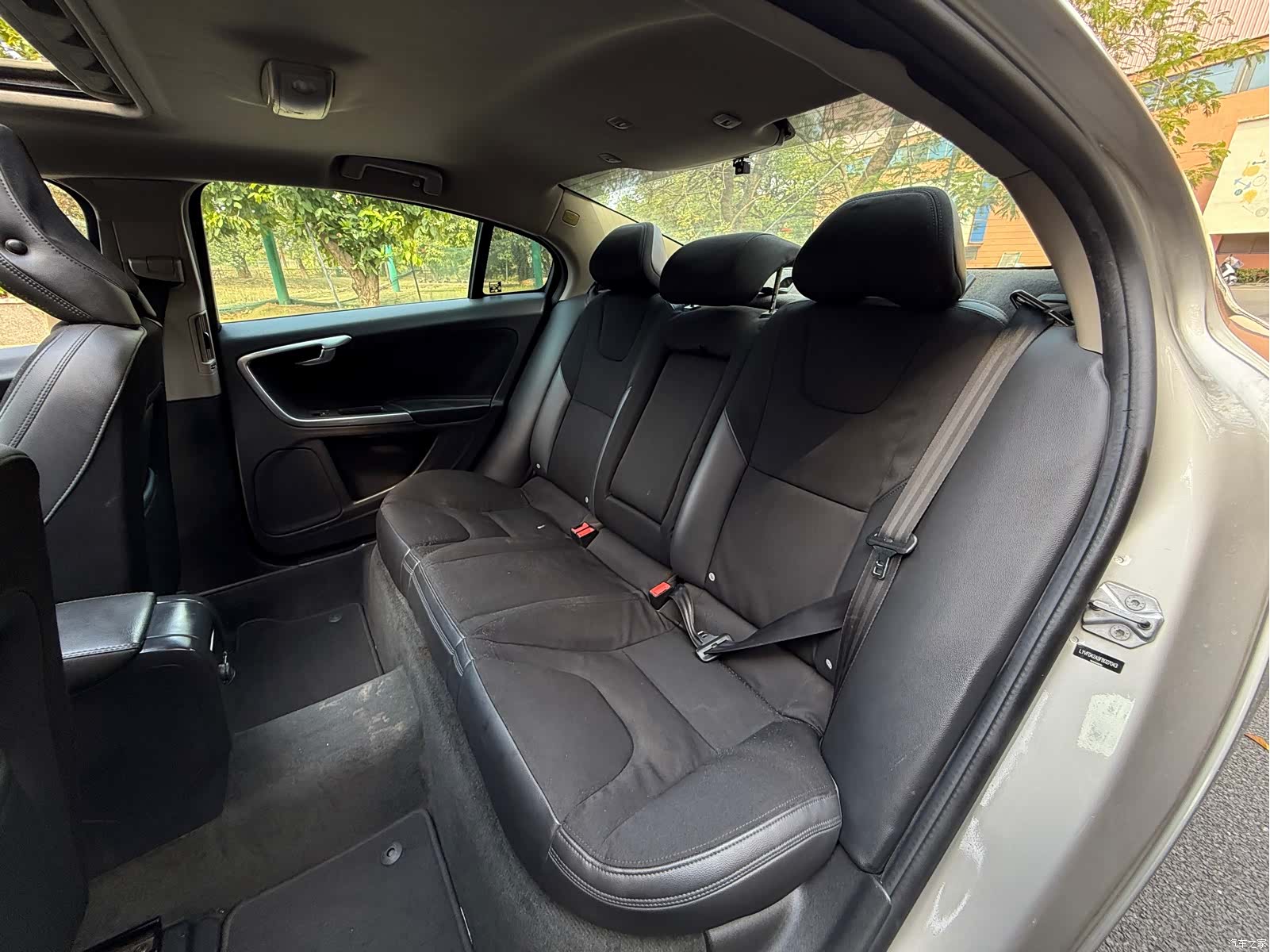 Volvo S60, 2015 8