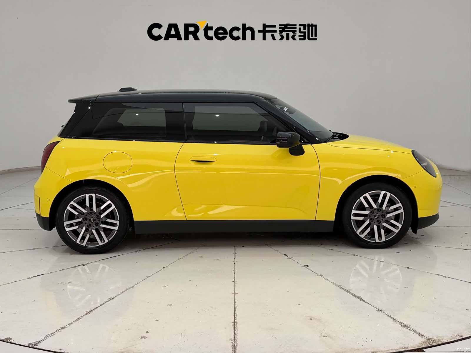 Mini Cooper, 2024 12
