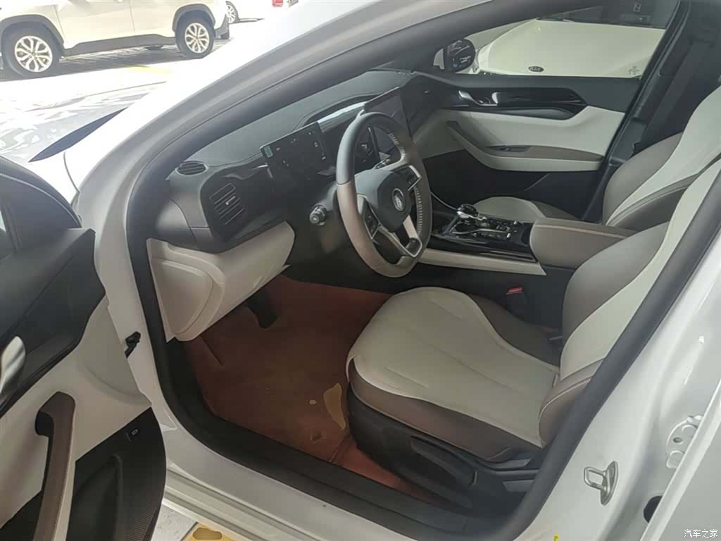 BYD Qin, 2024 16