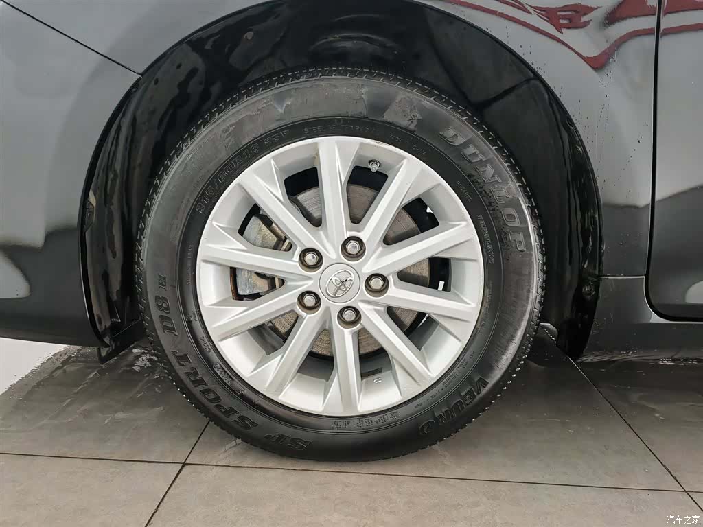 Toyota Camry, 2015 17