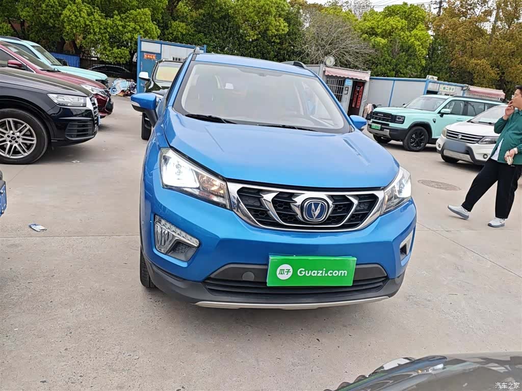 Changan CS15, 2016 3