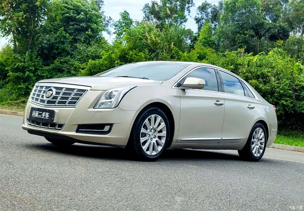 Cadillac XTS, 2014 1