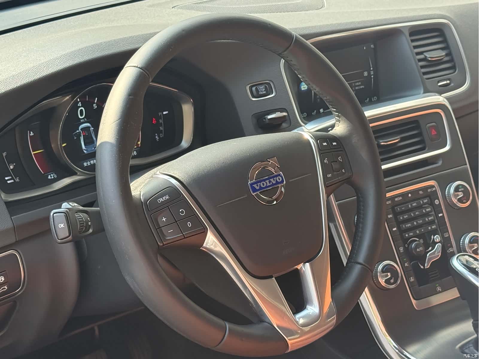 Volvo S60, 2015 6