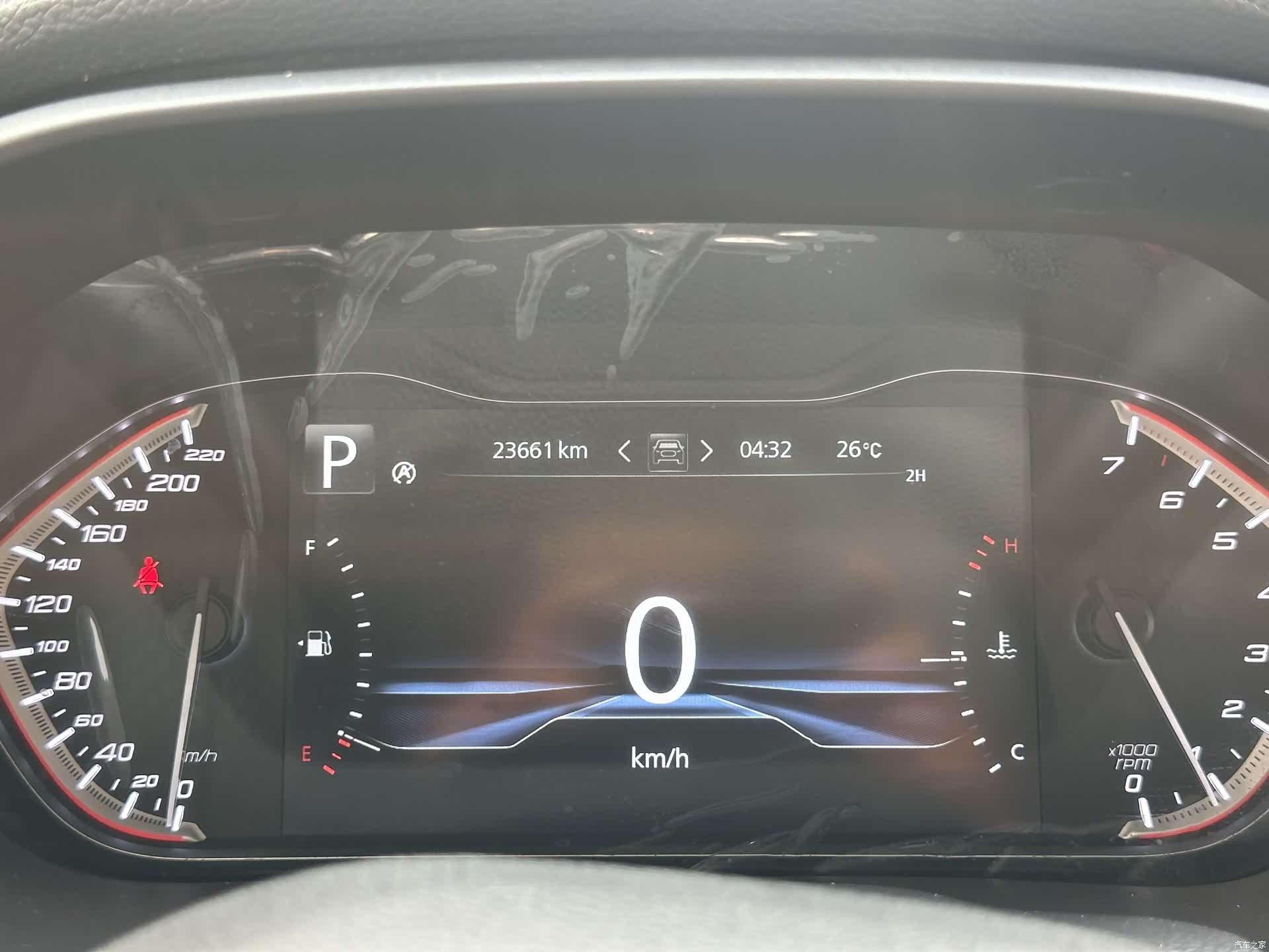 Maxus D90, 2018 23