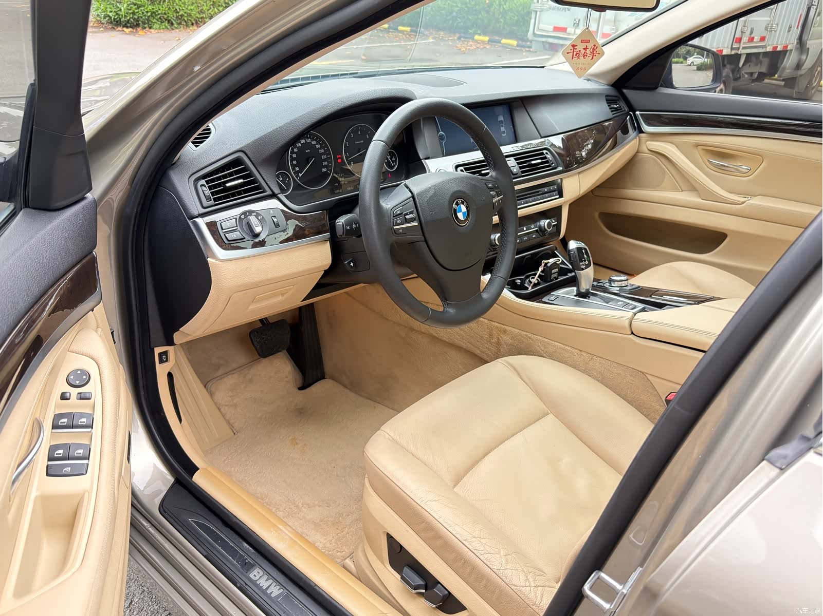 BMW 5 Series, 2010 7