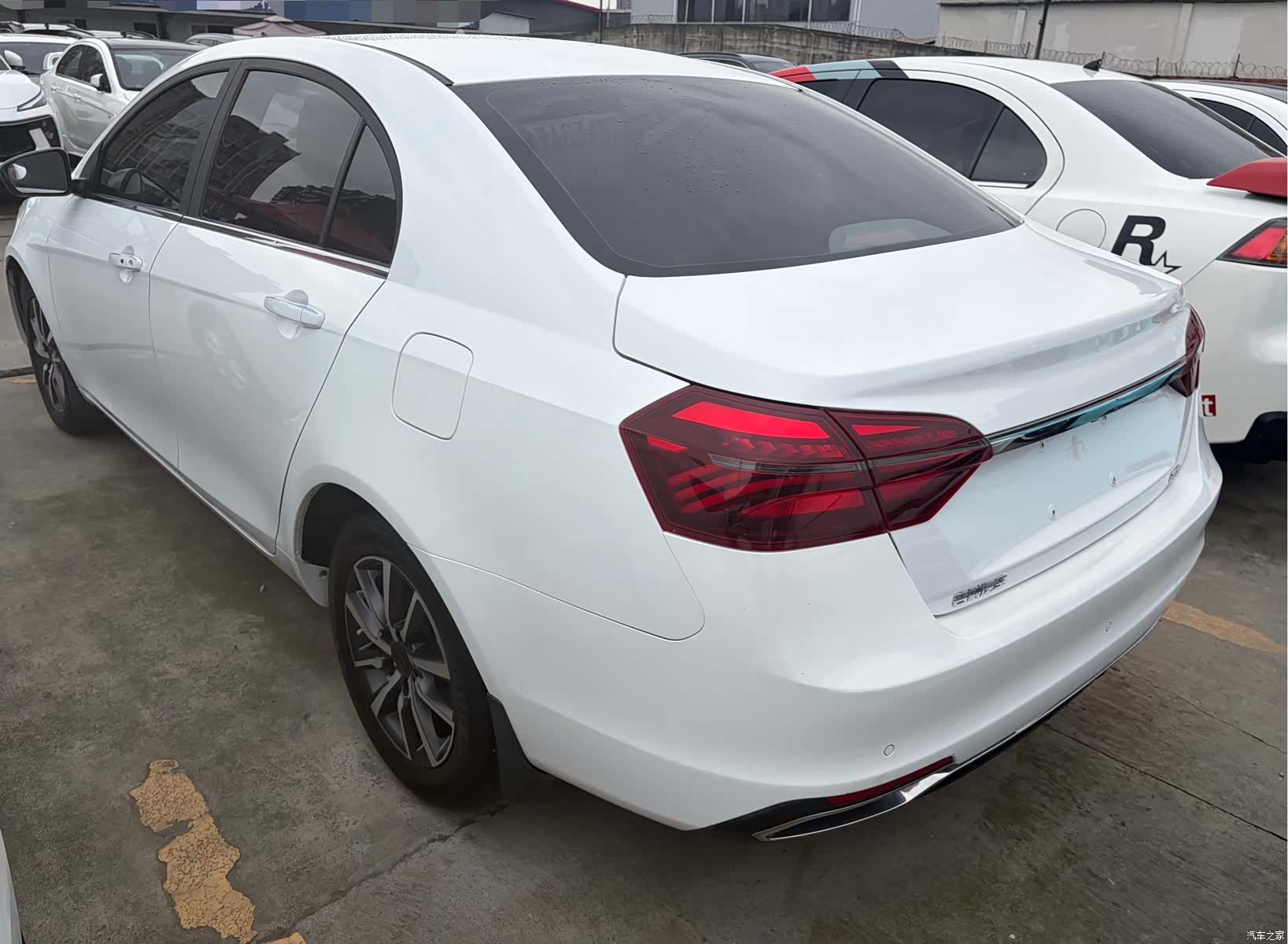 Geely Emgrand, 2020 4